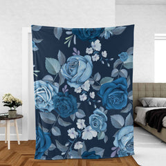 Blue roses Throw blanket